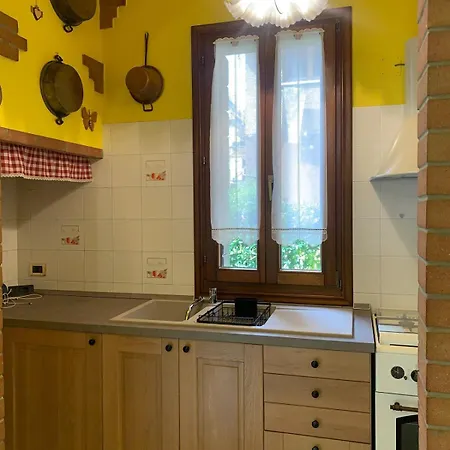 Ca' Piraghetto 3 Bedroom Appartamento *
